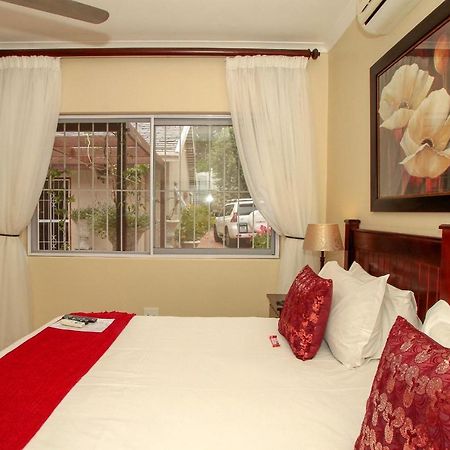 דורבן Chartwell Guest House מראה חיצוני תמונה