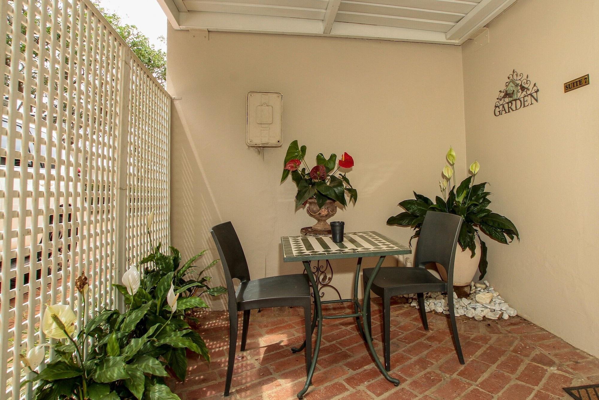 דורבן Chartwell Guest House מראה חיצוני תמונה