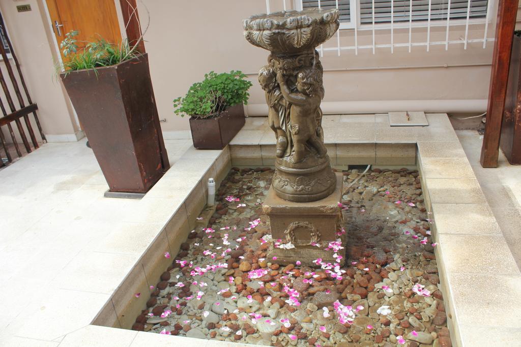 דורבן Chartwell Guest House מראה חיצוני תמונה