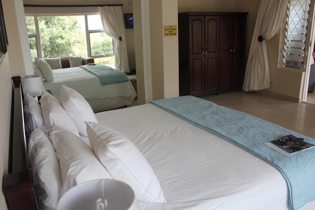דורבן Chartwell Guest House מראה חיצוני תמונה