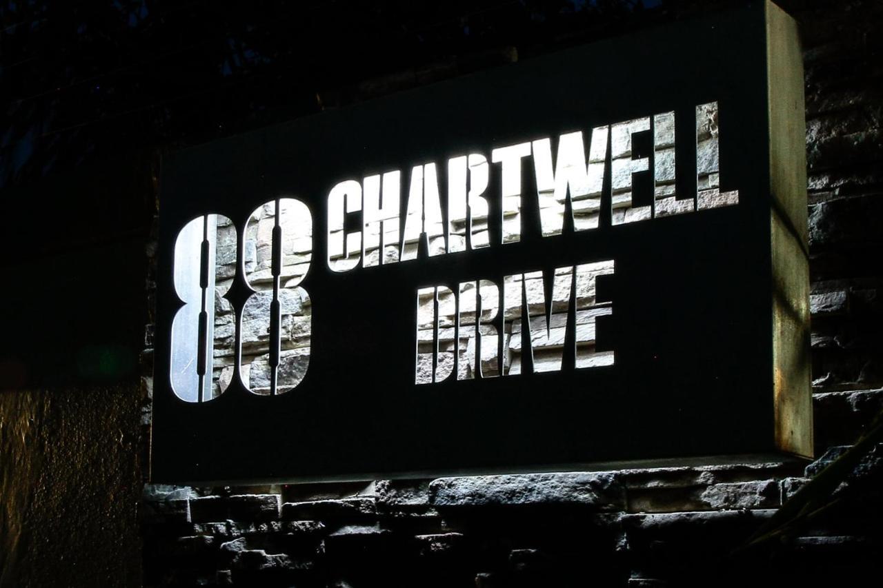 דורבן Chartwell Guest House מראה חיצוני תמונה