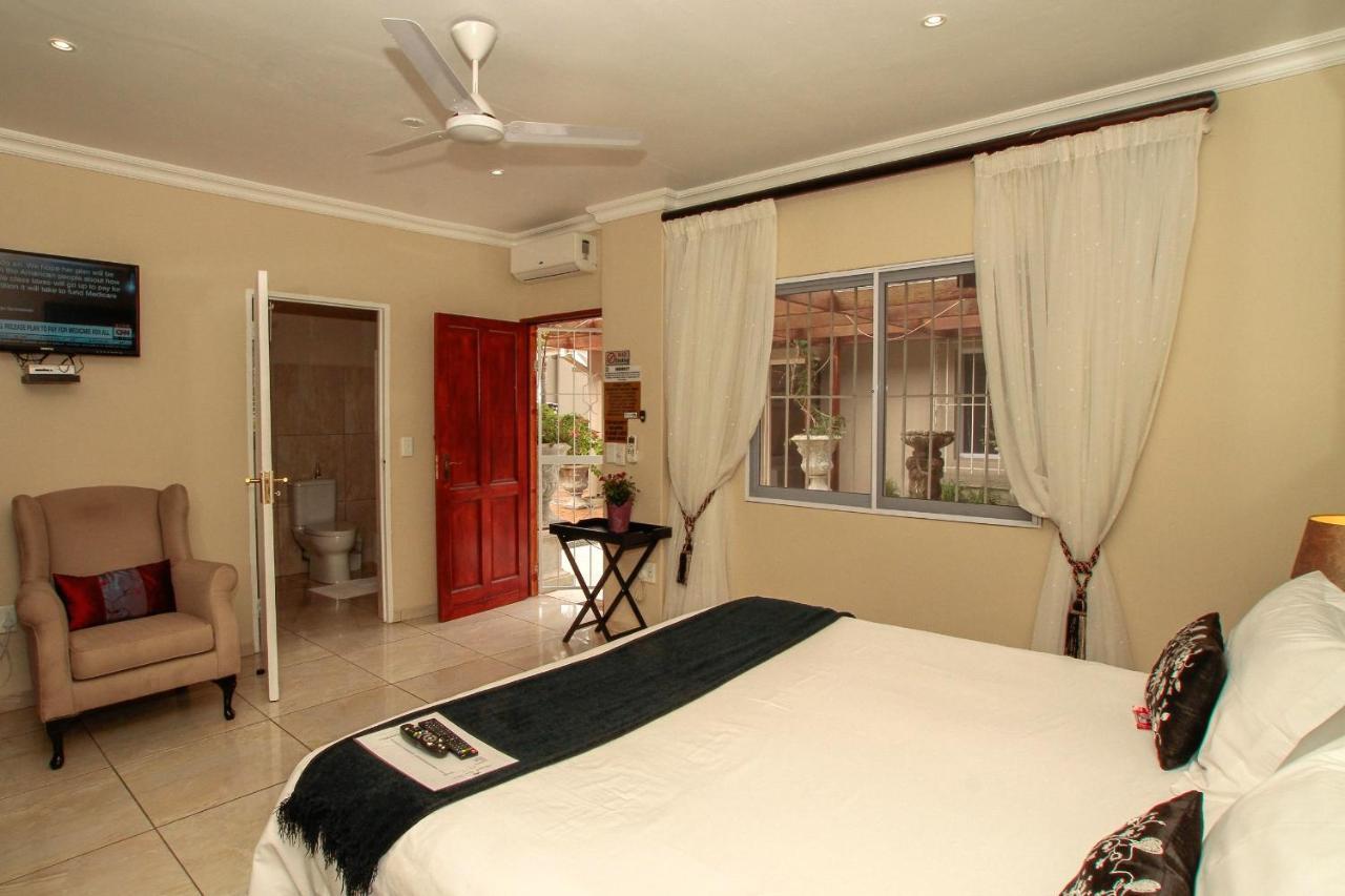 דורבן Chartwell Guest House מראה חיצוני תמונה